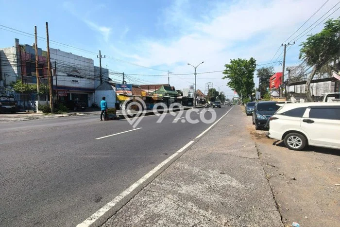 Jarang Ada! Tanah di Singosari Punya Luas 188m2 SHM Jarang Ada! Tanah di Singosari Punya Luas 188m2 SHM