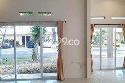 Disewakan! Rumah 4 Kamar Tidur &
2 Kamar Mandi di Kota Baru Parahyangan, Bandung Disewakan! Rumah 4 Kamar Tidur &
2 Kamar Mandi di Kota Baru Parahyangan, Bandung
