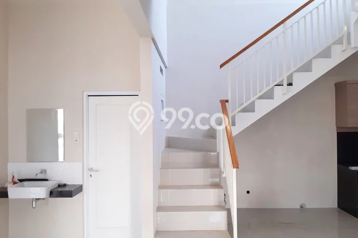 Disewakan! Rumah 4 Kamar Tidur &
2 Kamar Mandi di Kota Baru Parahyangan, Bandung Disewakan! Rumah 4 Kamar Tidur &
2 Kamar Mandi di Kota Baru Parahyangan, Bandung