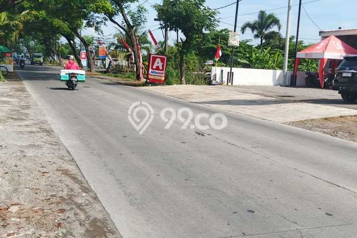 Disewakan Gudang Strategis Kawasan Colomadu, Luas 400m², Jalan Utama Disewakan Gudang Strategis Kawasan Colomadu, Luas 400m², Jalan Utama