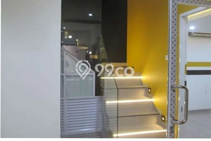 Hot Offer Hunian Premium Ideal dan Luas di Colomadu, Karanganyar Hot Offer Hunian Premium Ideal dan Luas di Colomadu, Karanganyar