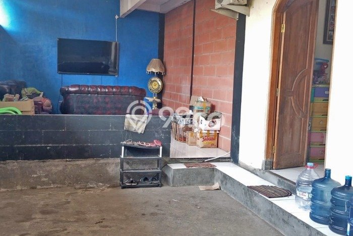 Rumah Modern Cantik 5 Kamar Bisa Langsung Pindah di Kartasura Rumah Modern Cantik 5 Kamar Bisa Langsung Pindah di Kartasura