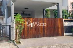 Rumah Elit Modern Tanpa Renovasi di Gading Serpong Tangerang Rumah Elit Modern Tanpa Renovasi di Gading Serpong Tangerang