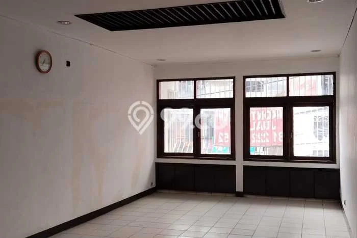 Ruko Bagus Dijual LB 160m2 Lokasi Strategis Bandung Area Cocok untuk Berbisnis Ruko Bagus Dijual LB 160m2 Lokasi Strategis Bandung Area Cocok untuk Berbisnis
