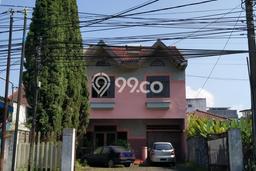 Ready to Use! Premium House LT 800m2 Desain Elegan di Lembang Ready to Use! Premium House LT 800m2 Desain Elegan di Lembang