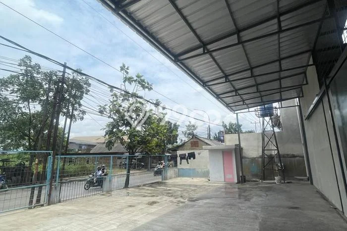 Gudang Disewa di Bandung dengan LB 250m2 Area Komersial Ramai Gudang Disewa di Bandung dengan LB 250m2 Area Komersial Ramai