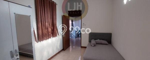 Rumah Kost Dijual di Palmerah, Jakarta Barat, Spesifikasi 16 KT, 16 KM, 326m2 Rumah Kost Dijual di Palmerah, Jakarta Barat, Spesifikasi 16 KT, 16 KM, 326m2