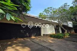 Hunian Modern dengan LT 590m2 & LB 800m2 Disewakan di Kemang Hunian Modern dengan LT 590m2 & LB 800m2 Disewakan di Kemang