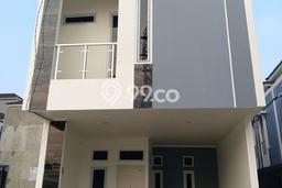 Jual Rumah Favorit Siap Huni LB 103m2 di Matraman, Jakarta Timur Jual Rumah Favorit Siap Huni LB 103m2 di Matraman, Jakarta Timur
