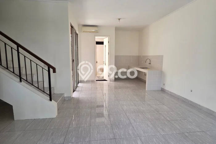 Rumah sewa siap huni 3 KT di BSD, Tangerang Rumah sewa siap huni 3 KT di BSD, Tangerang