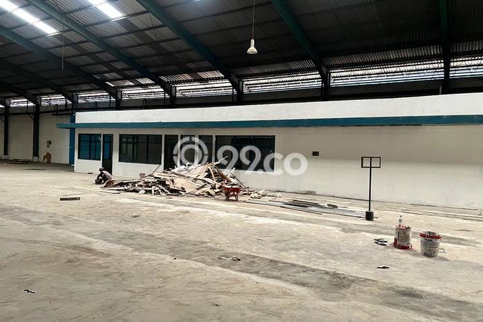 Unit Gudang Tersedia di Jatake Spesifikasi LB 24000m2 Unit Gudang Tersedia di Jatake Spesifikasi LB 24000m2