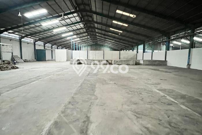 Unit Gudang Tersedia di Jatake Spesifikasi LB 24000m2 Unit Gudang Tersedia di Jatake Spesifikasi LB 24000m2