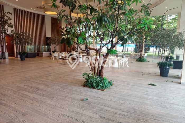 Unit Komersial Disewakan di BSD City di Area Ramai & Strategis Unit Komersial Disewakan di BSD City di Area Ramai & Strategis