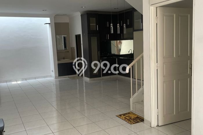Dijual Rumah Elit Exclusive di Kebon Jeruk, Jakarta Barat Dijual Rumah Elit Exclusive di Kebon Jeruk, Jakarta Barat