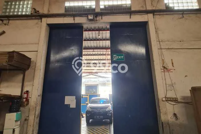 Gudang Dijual di Benda Tangerang dengan LB 553m2 Gudang Dijual di Benda Tangerang dengan LB 553m2
