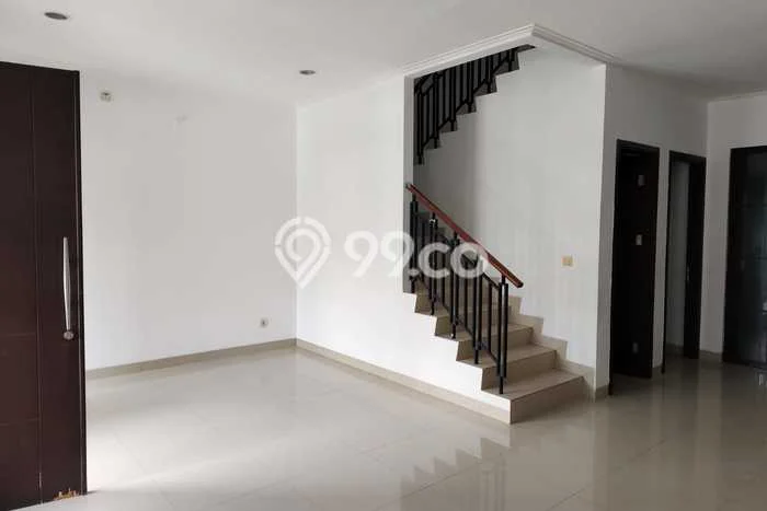 Disewakan Segera Rumah Kondisi Baik di Area Cengkareng, Jakarta Barat Disewakan Segera Rumah Kondisi Baik di Area Cengkareng, Jakarta Barat