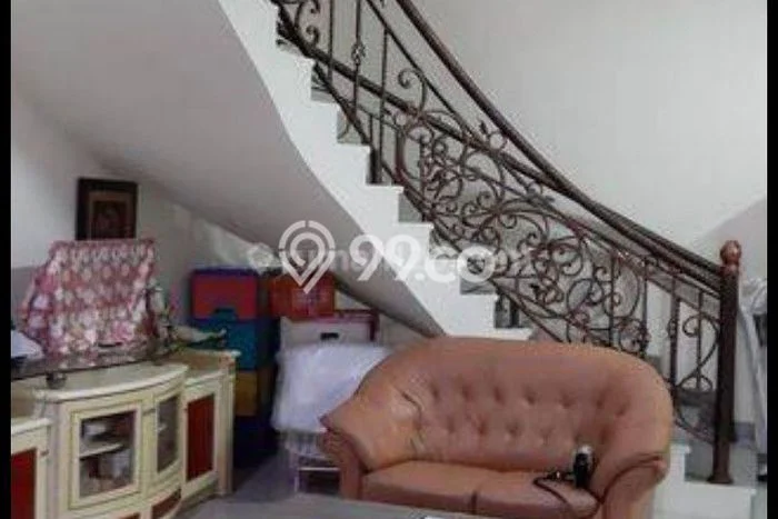 Disewakan Cepat Rumah Kondisi Baik di Area Tambora, Jakarta Barat Disewakan Cepat Rumah Kondisi Baik di Area Tambora, Jakarta Barat