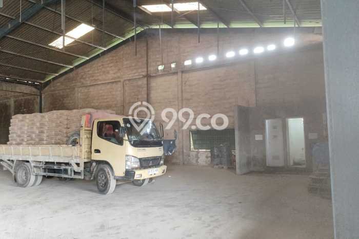 Gudang Siap Pakai Kawasan Daan Mogot, Luas 2880m2m², Lokasi Komersial, Akses Bagus Gudang Siap Pakai Kawasan Daan Mogot, Luas 2880m2m², Lokasi Komersial, Akses Bagus