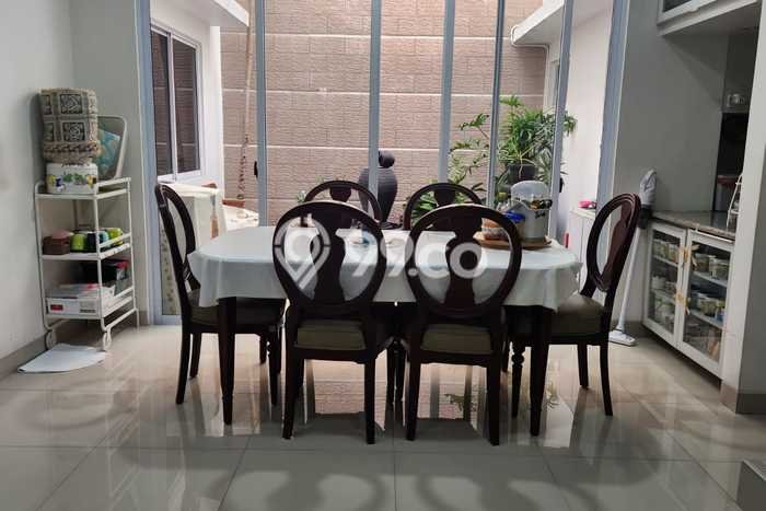 Hunian Elit LB 180m2 Siap Huni Desain Elegan di Green Lake City, Jakarta Barat Hunian Elit LB 180m2 Siap Huni Desain Elegan di Green Lake City, Jakarta Barat