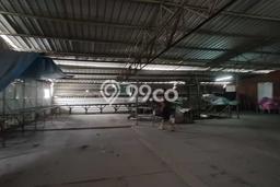 Gudang Disewa di Jakarta Barat dengan LB 1000m2 Area Komersial Ramai Gudang Disewa di Jakarta Barat dengan LB 1000m2 Area Komersial Ramai