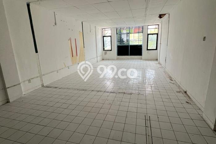 Ruko Dijual di Tangerang LT 100m2 & LB 300m2 Lokasi Terbaik! Ruko Dijual di Tangerang LT 100m2 & LB 300m2 Lokasi Terbaik!