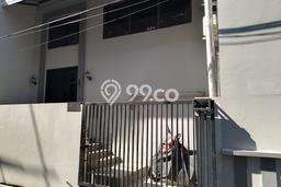 Rumah Strategis dengan Luas Tanah 100m2m² di Lokasi , Semarang Rumah Strategis dengan Luas Tanah 100m2m² di Lokasi , Semarang