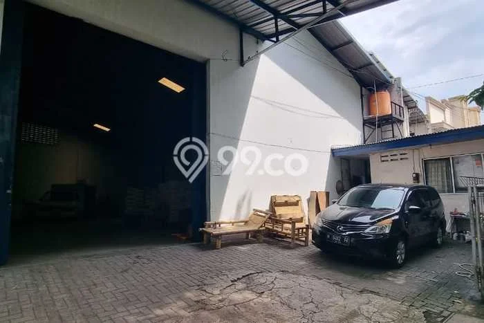 Gudang bagus disewakan di Semarang Tengah Semarang dengan LB 1200m2 harga sewa terbaik Gudang bagus disewakan di Semarang Tengah Semarang dengan LB 1200m2 harga sewa terbaik