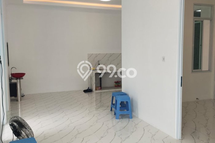 Rumah Terawat 3 KT 2 KM di Tanah Mas, Semarang Rumah Terawat 3 KT 2 KM di Tanah Mas, Semarang