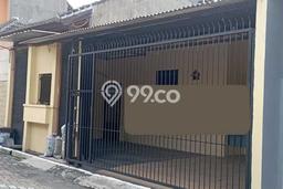 Rumah Luas Asri 2 KT Siap Pakai di Tlogosari Semarang Rumah Luas Asri 2 KT Siap Pakai di Tlogosari Semarang