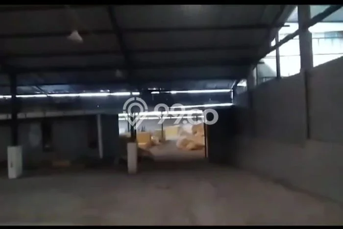 Gudang Dijual di Jepara Jepara dengan Luas Bangunan 8000m2 Gudang Dijual di Jepara Jepara dengan Luas Bangunan 8000m2