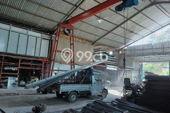 Lokasi Strategis! Dijual Gudang Bisnis di Mertoyudan, Magelang Kondisi Bagus Lokasi Strategis! Dijual Gudang Bisnis di Mertoyudan, Magelang Kondisi Bagus