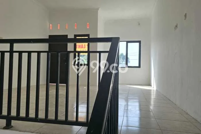 Ruko Area Strategis Kawasan Ungaran, Luas 74m², For Rent Ruko Area Strategis Kawasan Ungaran, Luas 74m², For Rent