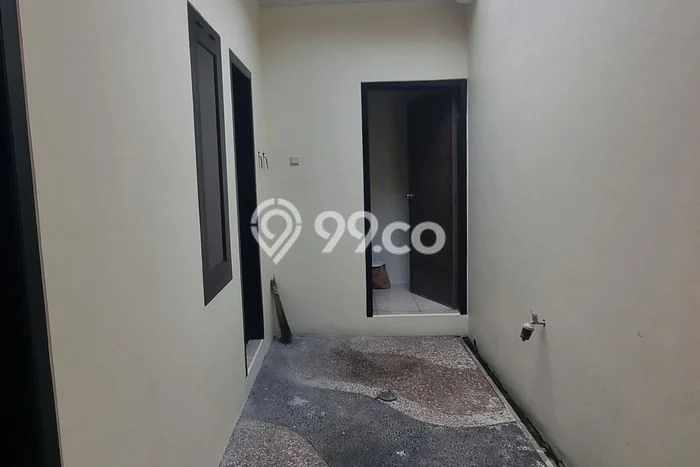 Lokasi terbaik! Rumah siap huni dikontrakkan di Semarang Tengah LB 84m2 Lokasi terbaik! Rumah siap huni dikontrakkan di Semarang Tengah LB 84m2