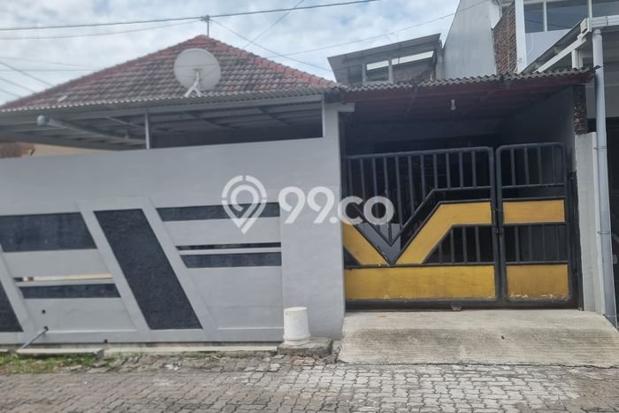Rumah di Semarang Utara, 3 KT, Lingkungan Berkembang Rumah di Semarang Utara, 3 KT, Lingkungan Berkembang