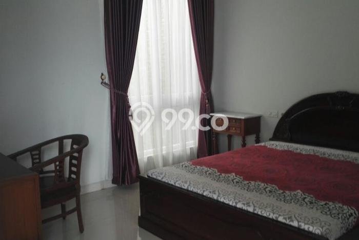 Jual Rumah Mewah Elegan Dengan View Cantik di Graha Padma, Semarang Jual Rumah Mewah Elegan Dengan View Cantik di Graha Padma, Semarang