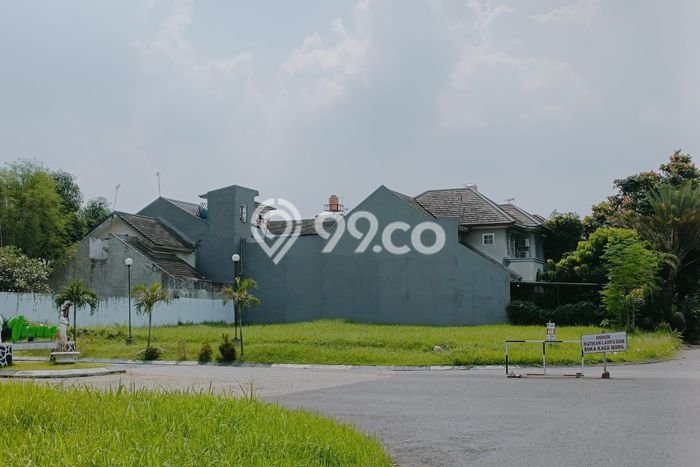 Tanah Kavling Dijual di Kota Wisata, Bogor dengan Luas Tanah 560m2 Tanah Kavling Dijual di Kota Wisata, Bogor dengan Luas Tanah 560m2