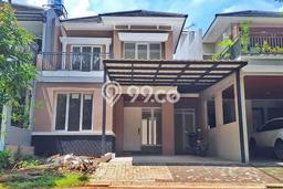 SIAP HUNI! Rumah Strategis di Kota Wisata, Luas 160m² LB 150m² SIAP HUNI! Rumah Strategis di Kota Wisata, Luas 160m² LB 150m²