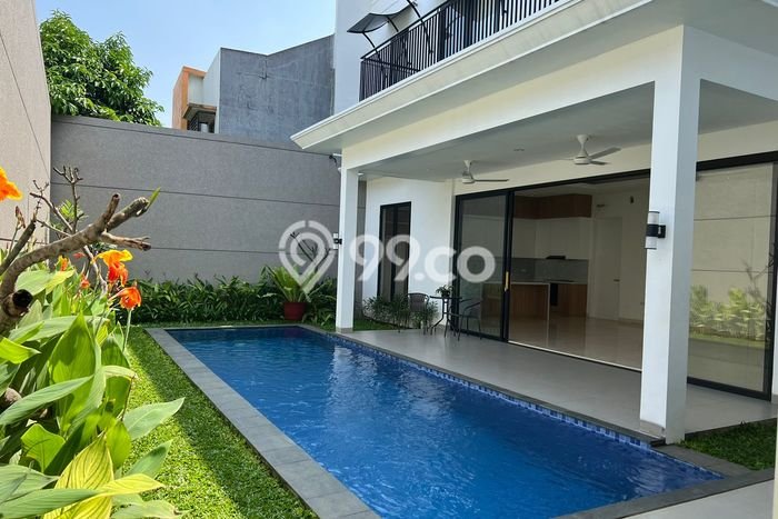 Dijual Rumah Premium dengan Fasilitas Sekitar Lengkap di Cilandak, Jakarta Selatan Dijual Rumah Premium dengan Fasilitas Sekitar Lengkap di Cilandak, Jakarta Selatan