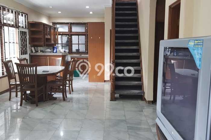 Rumah Elit LB 251m2 Siap Huni Desain Elegan di Bandung Barat, Bandung Rumah Elit LB 251m2 Siap Huni Desain Elegan di Bandung Barat, Bandung