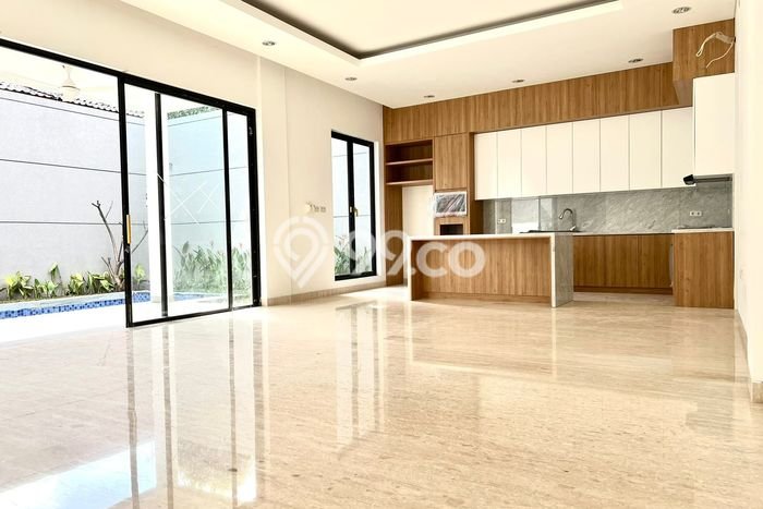 Dijual Rumah Premium dengan Fasilitas Sekitar Lengkap di Cilandak, Jakarta Selatan Dijual Rumah Premium dengan Fasilitas Sekitar Lengkap di Cilandak, Jakarta Selatan