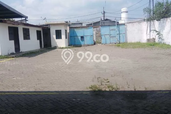 Disewakan Gudang di Pusat Kota Surabaya Ramai Strategis Disewakan Gudang di Pusat Kota Surabaya Ramai Strategis