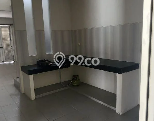 Rumah Mewah Siap Huni LT 375m2 di Wiyung, Surabaya Rumah Mewah Siap Huni LT 375m2 di Wiyung, Surabaya