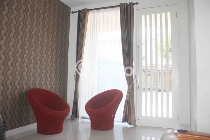 For Sale Hunian Rumah Terawat 4 Kamar di Wisata Bukit Mas, Surabaya For Sale Hunian Rumah Terawat 4 Kamar di Wisata Bukit Mas, Surabaya