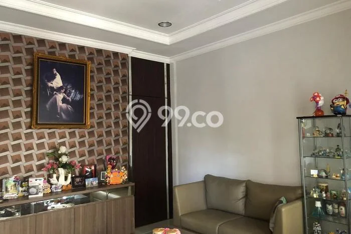 Rumah Modern 3 KT di Citraland Surabaya Semi Furnished Rumah Modern 3 KT di Citraland Surabaya Semi Furnished
