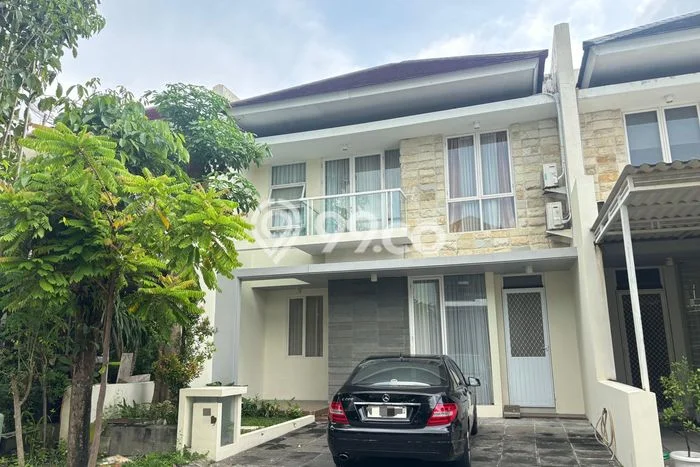 Dijual Hunian Mewah dengan Fasilitas Sekitar Lengkap di Wiyung, Surabaya Dijual Hunian Mewah dengan Fasilitas Sekitar Lengkap di Wiyung, Surabaya