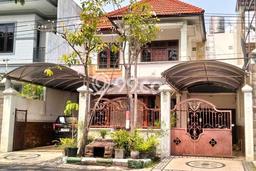 For Sale Rumah Mewah Exclusive di Wiyung, Surabaya For Sale Rumah Mewah Exclusive di Wiyung, Surabaya