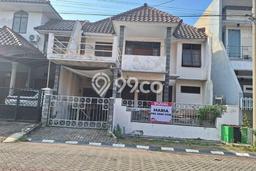 Rumah 4 KT 2 KM LT 162m², LB 280m² di Wiyung, Surabaya Rumah 4 KT 2 KM LT 162m², LB 280m² di Wiyung, Surabaya