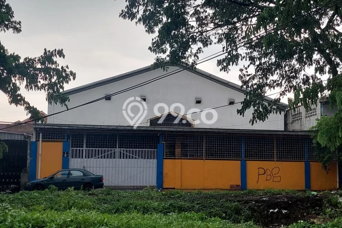 Unit Komersial Disewakan di Surabaya Kawasan Strategis Harga Kompetitif Unit Komersial Disewakan di Surabaya Kawasan Strategis Harga Kompetitif