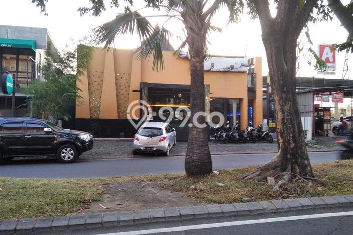 Komersial Bagus Dijual LB 450m2 Lokasi Strategis Surabaya Area Cocok untuk Berbisnis Komersial Bagus Dijual LB 450m2 Lokasi Strategis Surabaya Area Cocok untuk Berbisnis