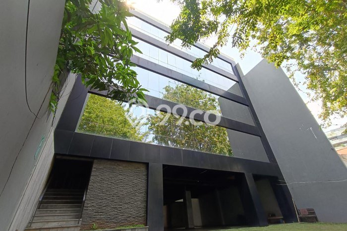 Ruko Bagus Dijual LB 2329m2 Lokasi Strategis Jakarta Pusat Area Cocok untuk Berbisnis Ruko Bagus Dijual LB 2329m2 Lokasi Strategis Jakarta Pusat Area Cocok untuk Berbisnis